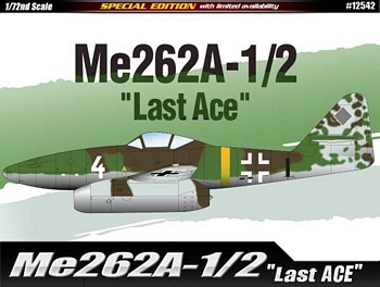 Academy 1/72 Scale - Me262 A-1/2 "Last Ace"
